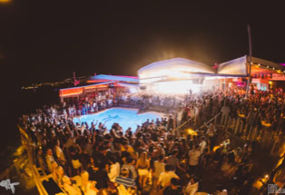 Party auf der Insel Mykonos.