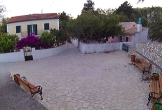 Marktplatz der Insel Othoni