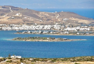 Antiparos, Blick auf Paros